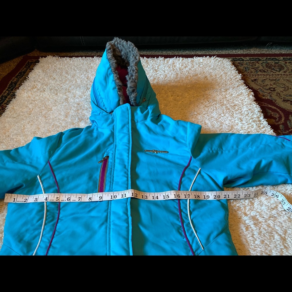 Jacket - Picture 8 of 10